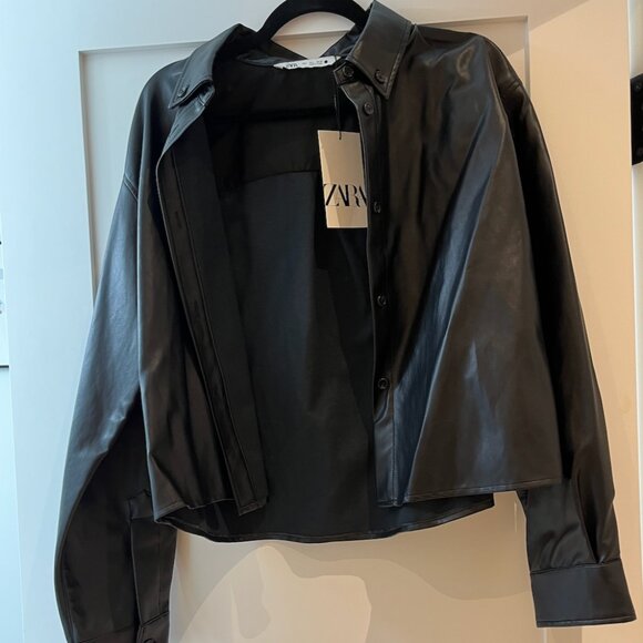 ZARA FAUX LEATHER OVERSHIRT ZW COLLECTION - Picture 2 of 4